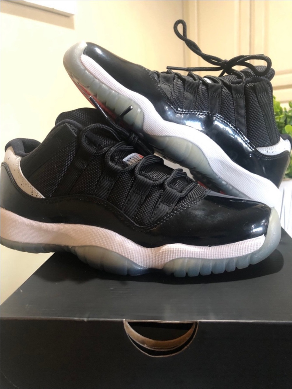 Jordan Air Jordan 11 Retro Low BG - Black with Platinum and Infrared